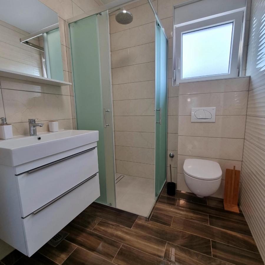 Apartments Happiness Трогир Экстерьер фото