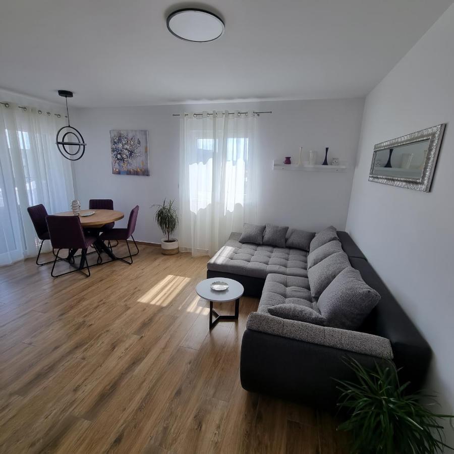Apartments Happiness Трогир Экстерьер фото
